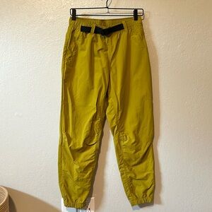 Mountain Hardwear Women’s Hiking Pants